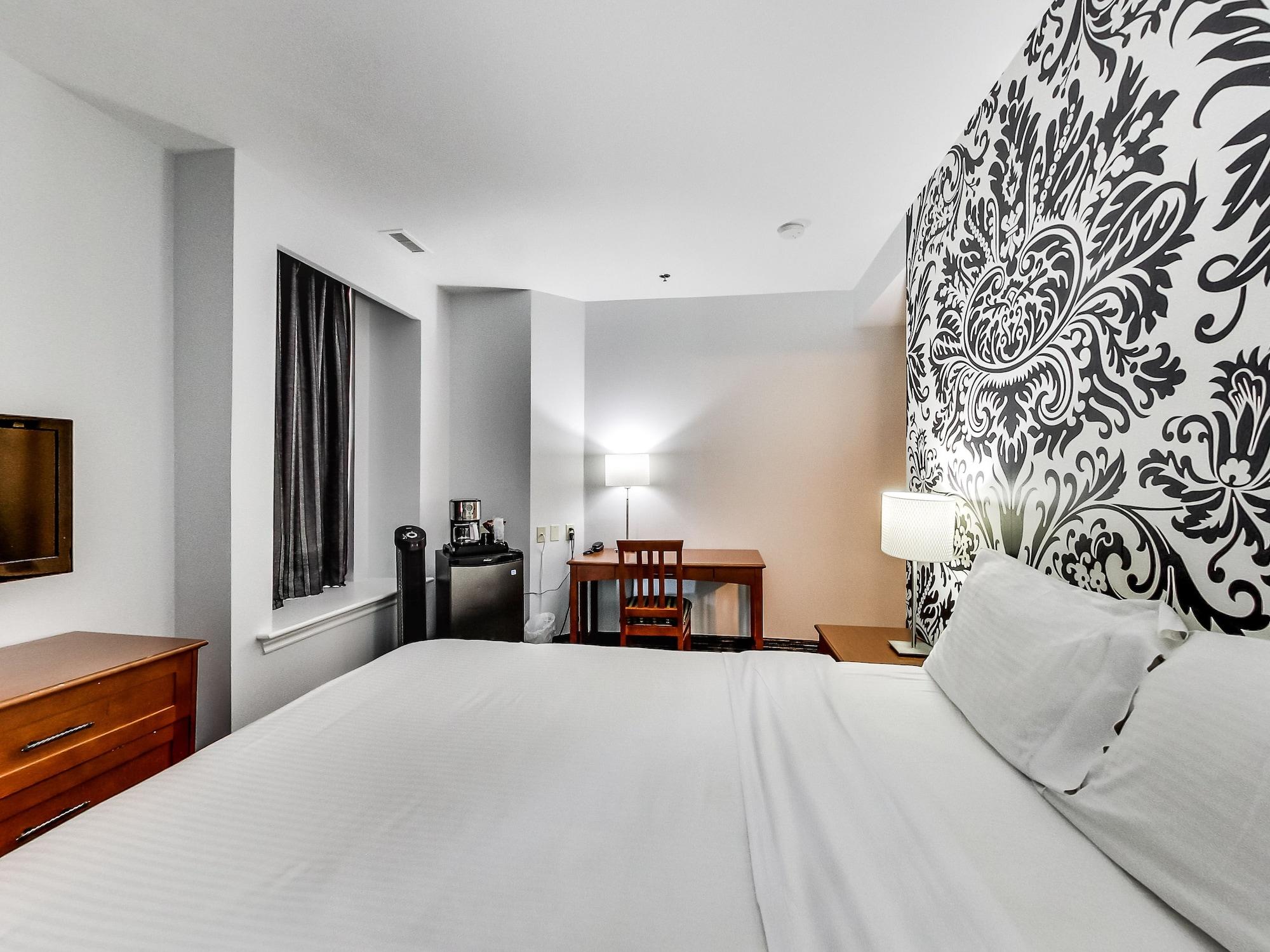 Isabella Hotel & Suites トロント エクステリア 写真